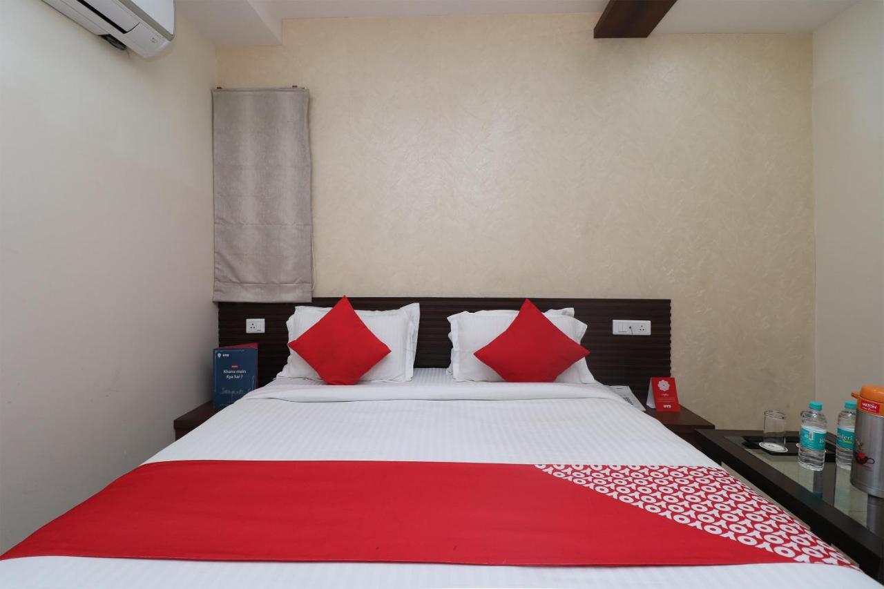 Oyo 29382 Golden Laurel Inn Deoria Exterior photo